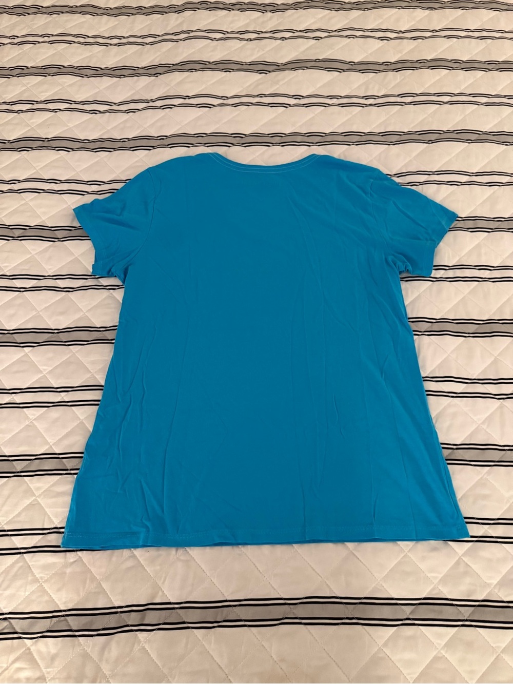 Life is Good Crusher-Lite Women's L Blue, Pink & Purple Shirt Set of 3 EUC Soft - Picture 13 of 16